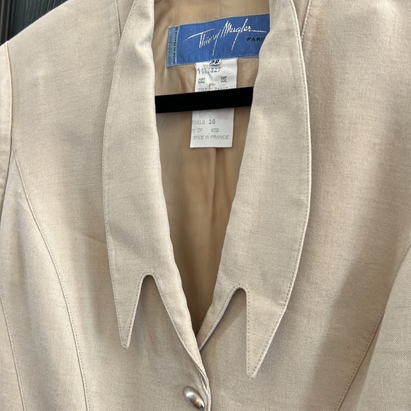 VINTAGE MUGLER SUIT!! Mini Skirt! - Picture 6 of 15